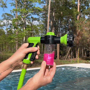 Petly Jet – Die schnelle Art, jedes Haustier zu baden!